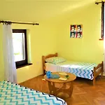 Apartment With Parking Space - 15499