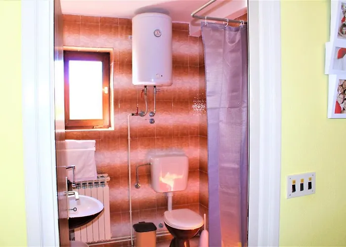 With Parking Space - 15499 Primošten